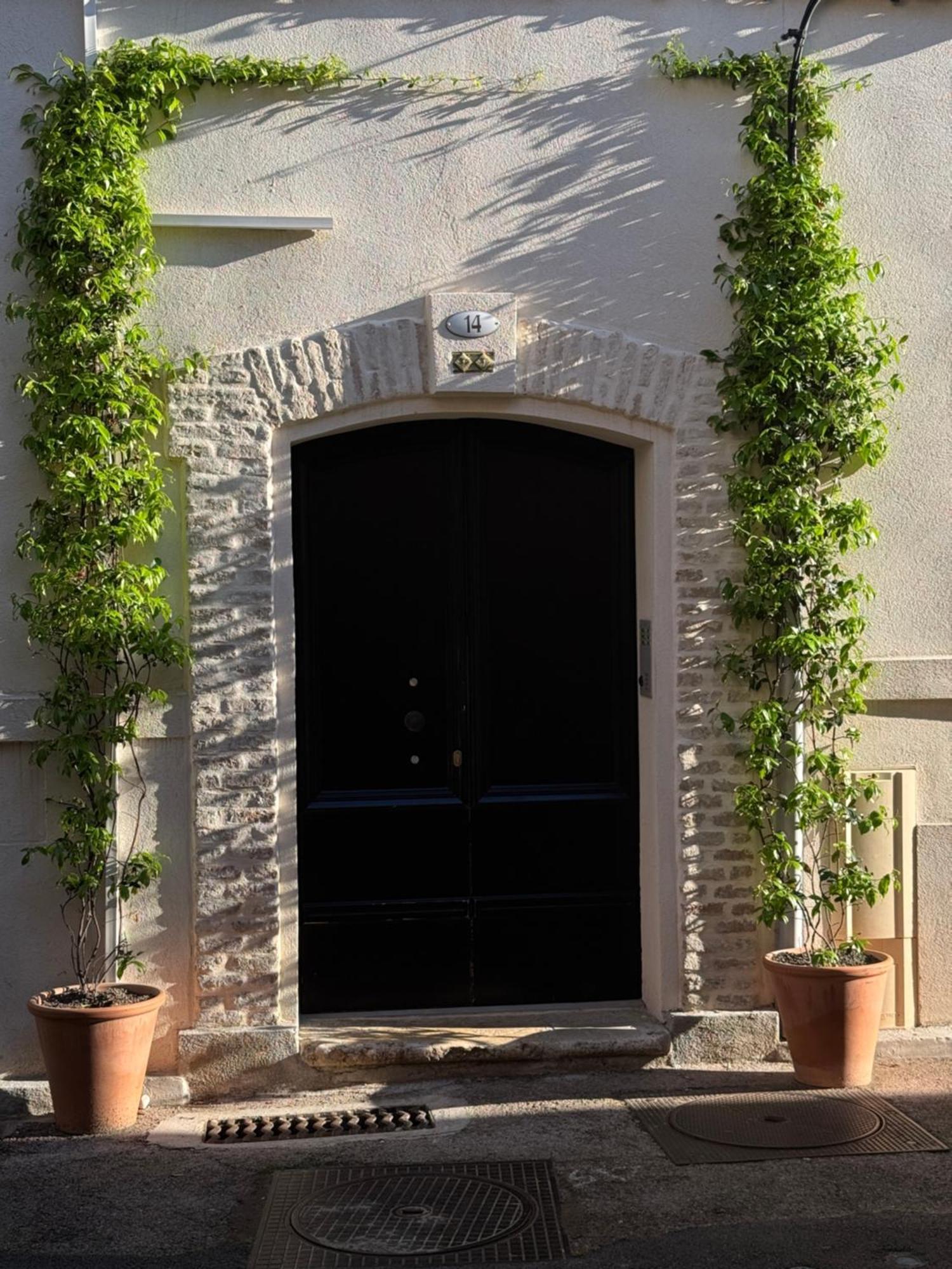 Old Town-exceptional Apartment-in Absolute Calm Apartment
