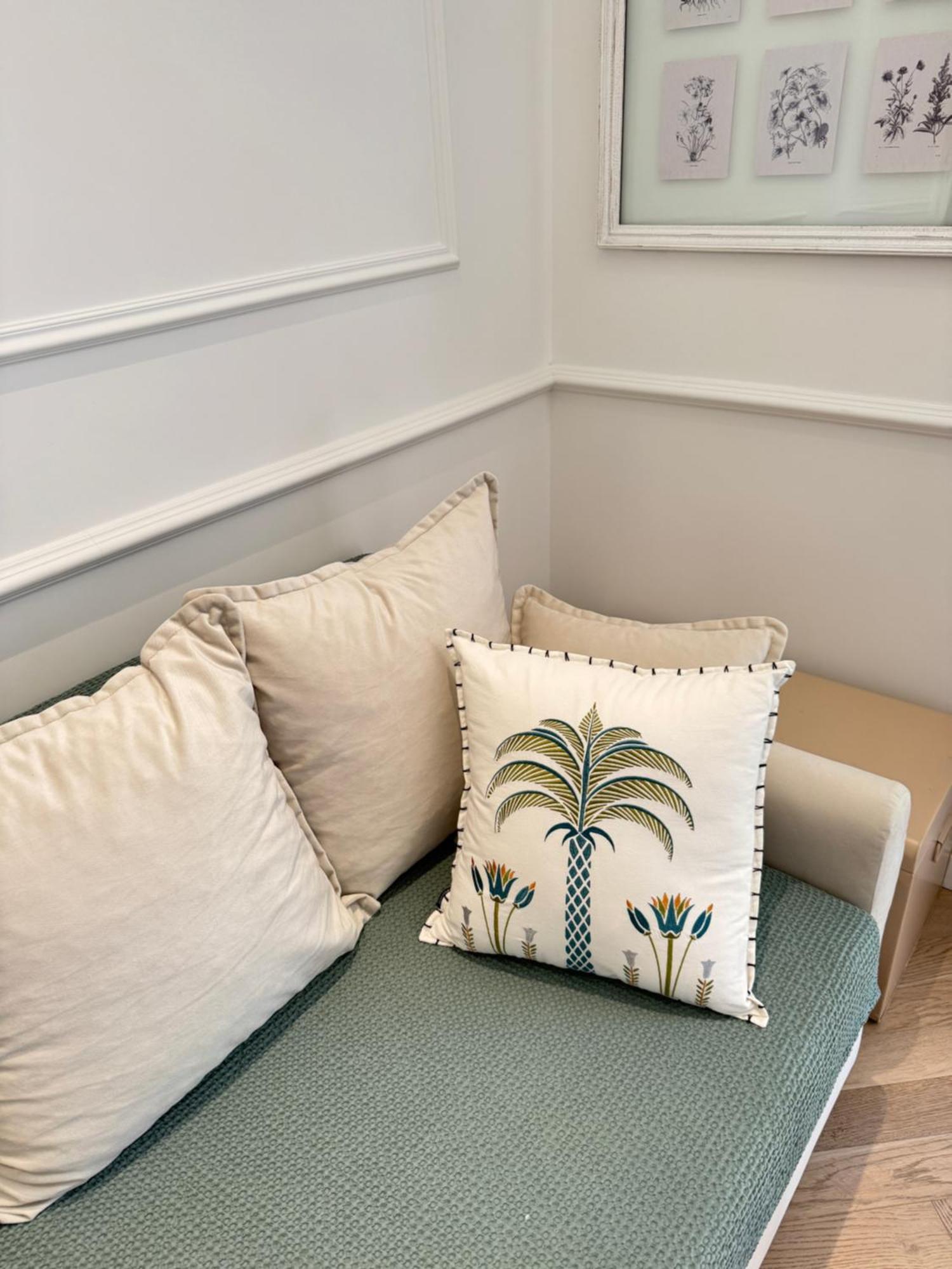 Old Town-exceptional Apartment-in Absolute Calm * Antibes